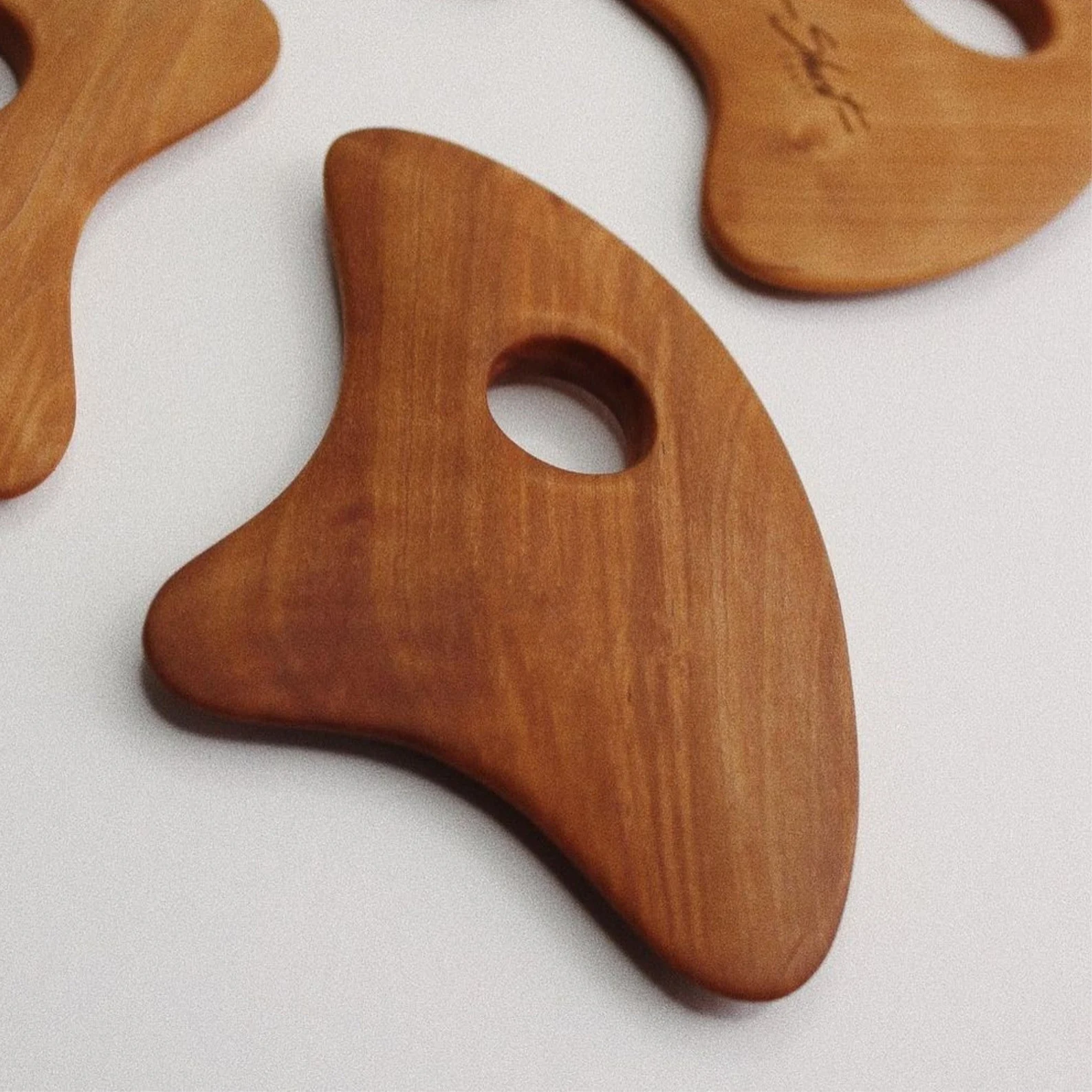 STMS2510-1 Wooden Massage for Face & Neck